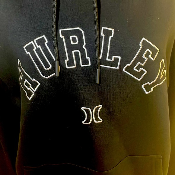 HURLEY Medium Sized Black Fleece Pullover Hoodie $68 - Picture 3 of 12